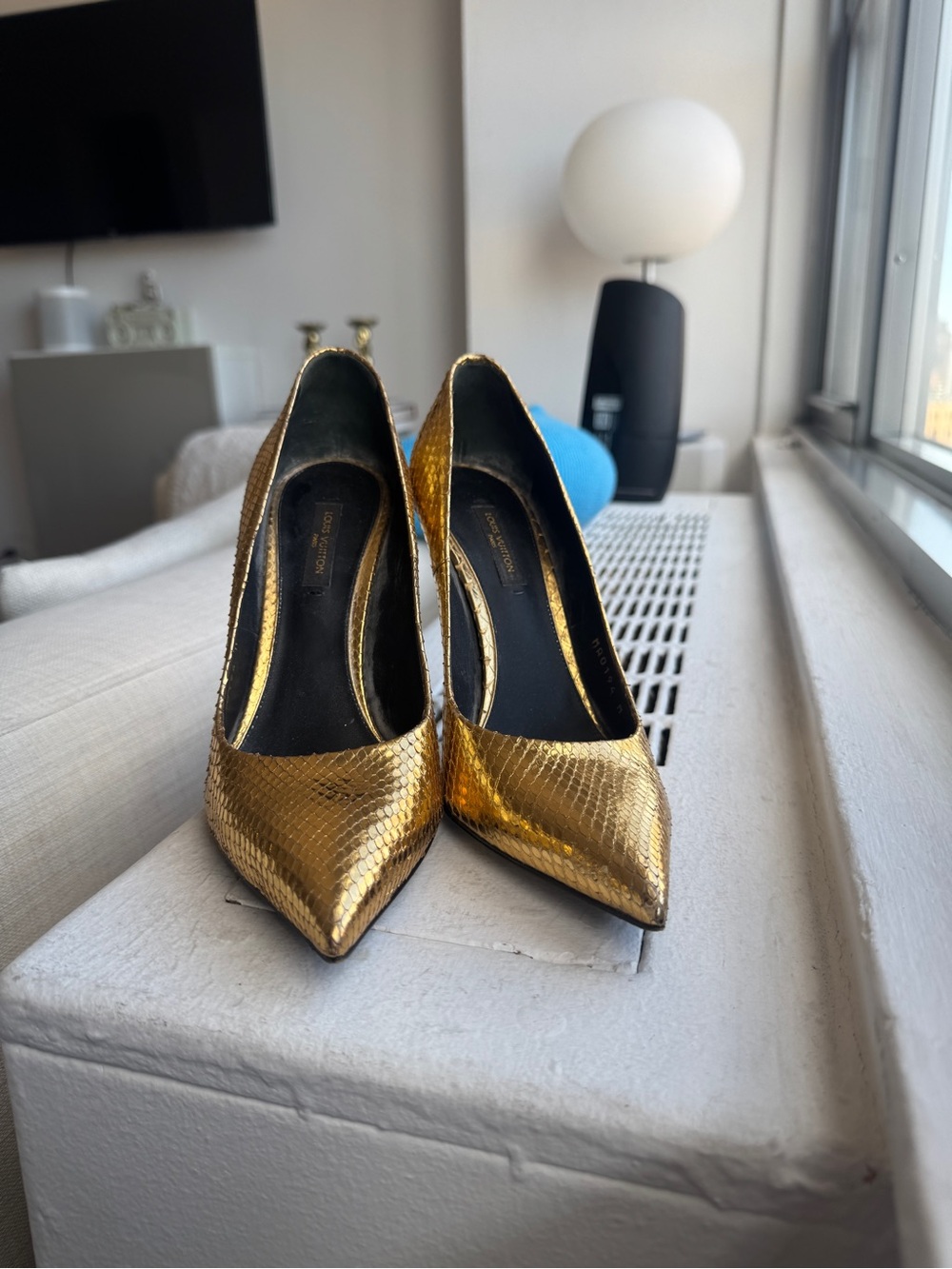 LV genuine python pumps - Picture 14 of 15